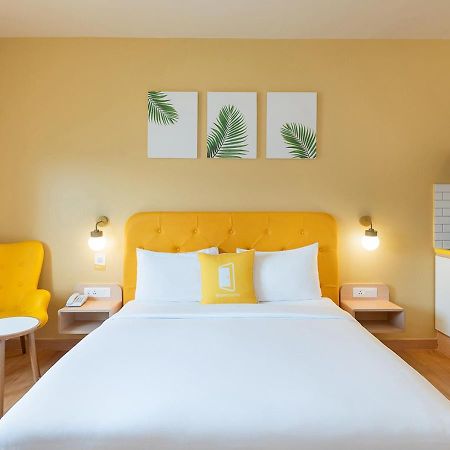Bloom Hotel Financial District Hyderabad Eksteriør billede