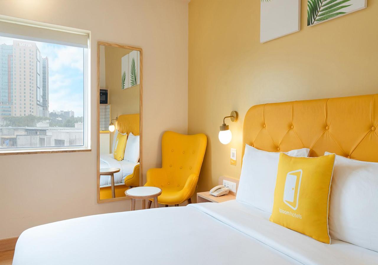 Bloom Hotel Financial District Hyderabad Eksteriør billede