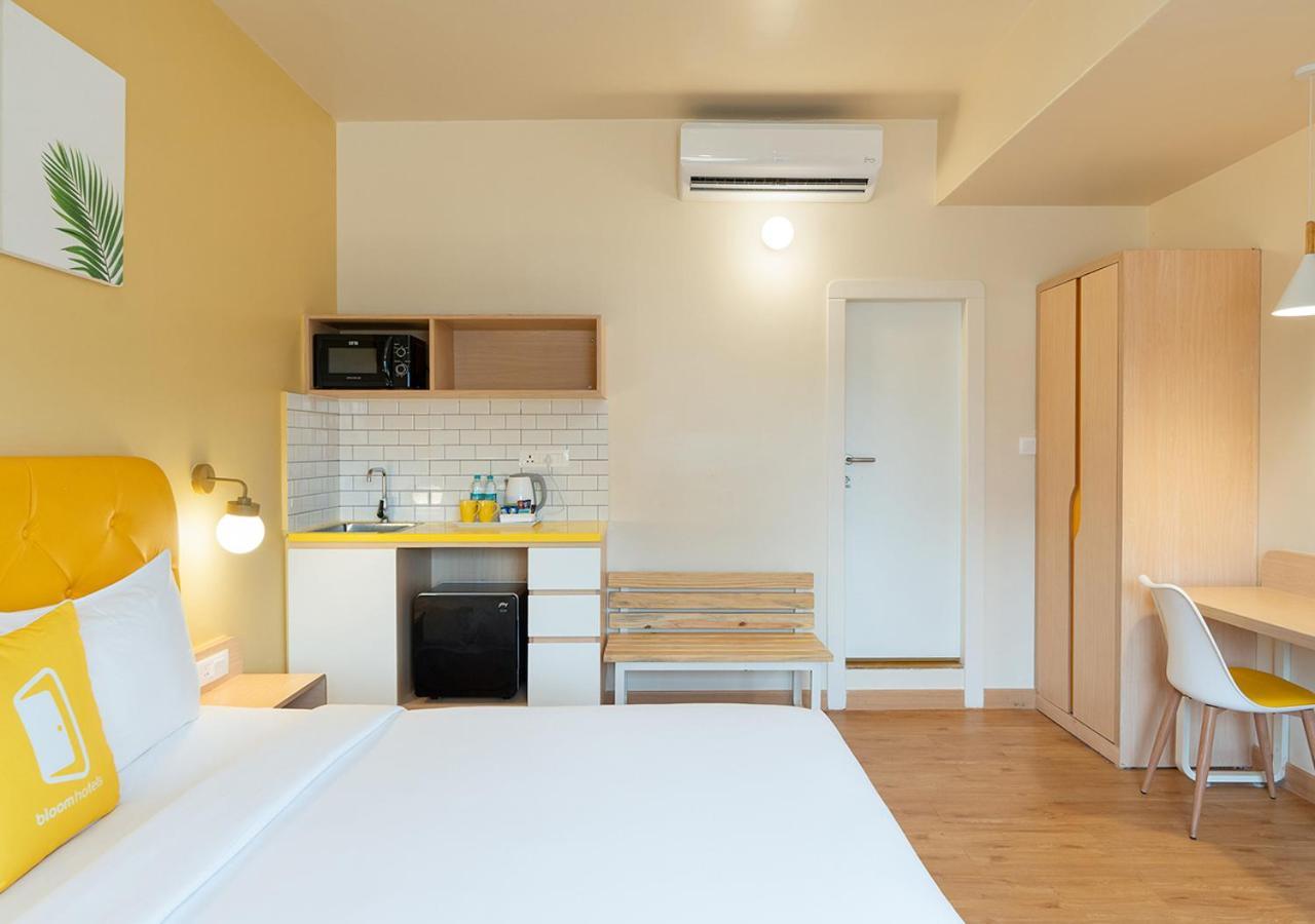 Bloom Hotel Financial District Hyderabad Eksteriør billede