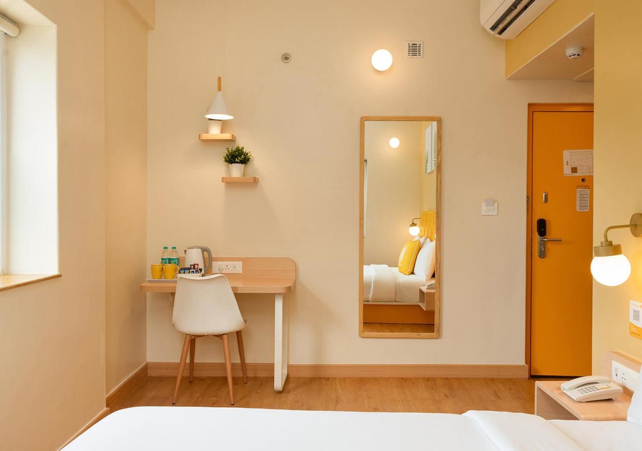Bloom Hotel Financial District Hyderabad Eksteriør billede